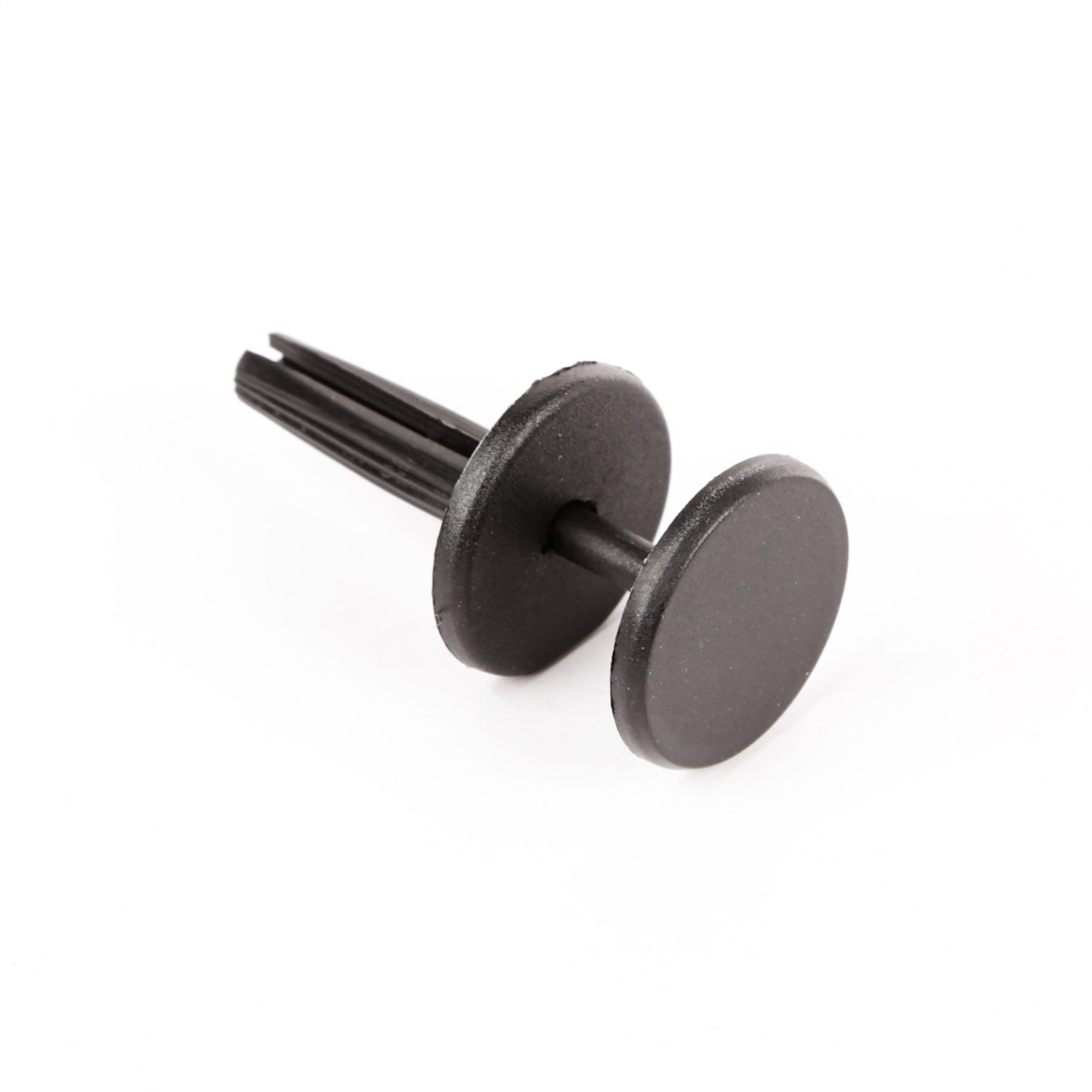 Omix 11811.20 - Retainer Clip Lower Sill Mlding- 94-04 ZJ/WJ/MK Omix 11811.20 - Retainer Clip Lower Sill Mlding- 94-04 ZJ/WJ/MK