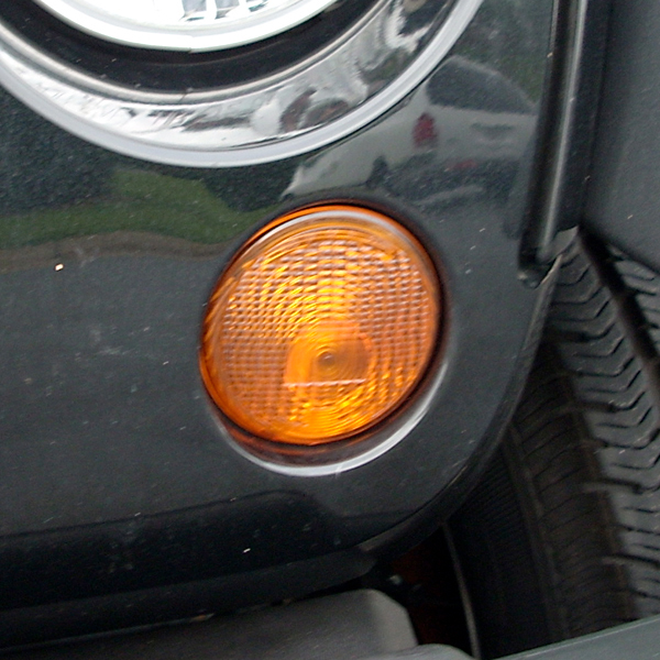 Omix 12405.25 - Park Lamp Left Amber 07-13 Jeep Wrangler Omix 12405.25 - Park Lamp Left Amber 07-13 Jeep Wrangler