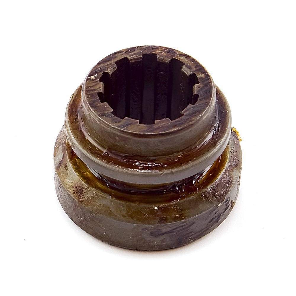 Omix 18670.15 - Dana 18 Output Shaft Hub 46-71 Willys & Jeep
