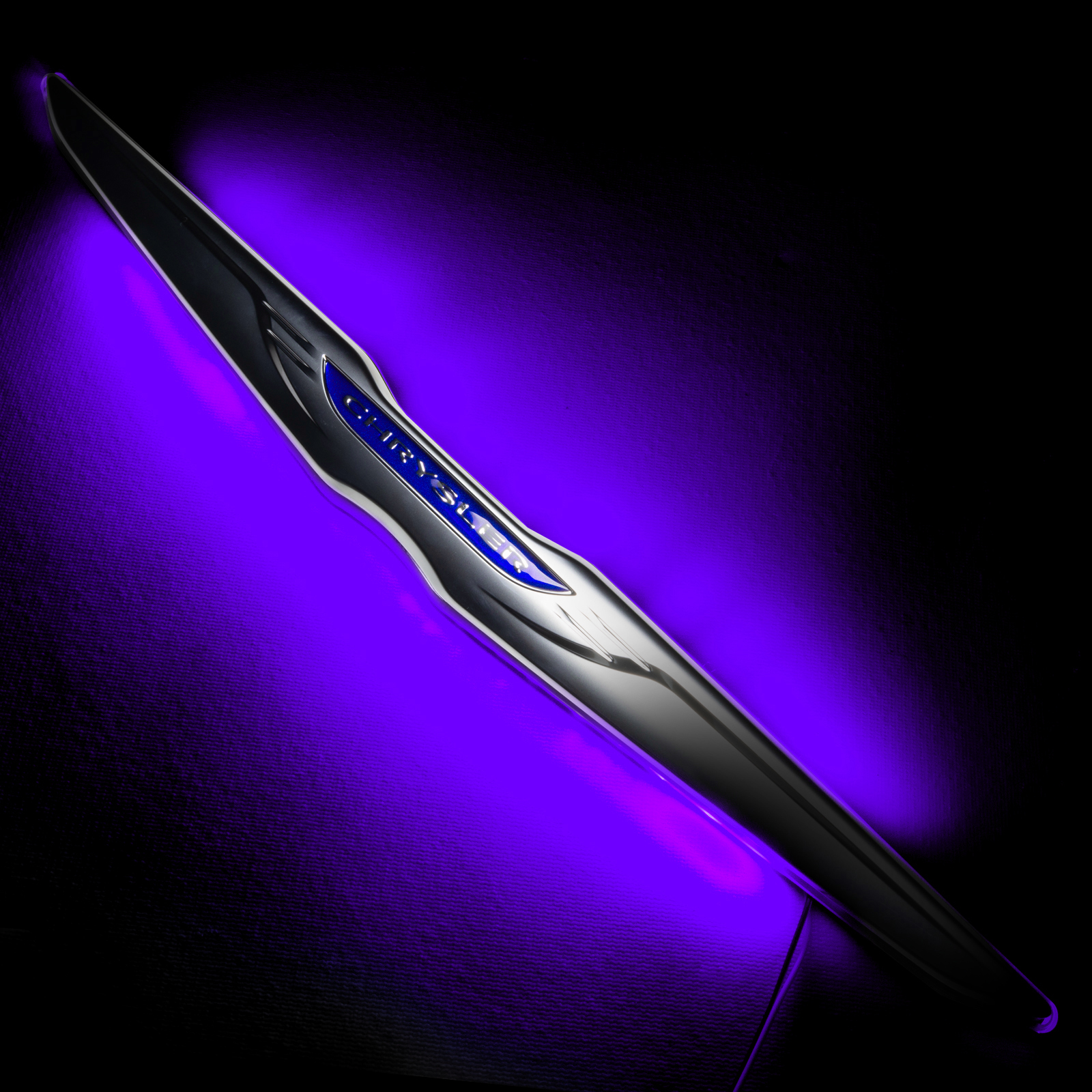 ORACLE Lighting 3019-007 - Chrysler Illuminated LED Sleek Wing - UV/Purple