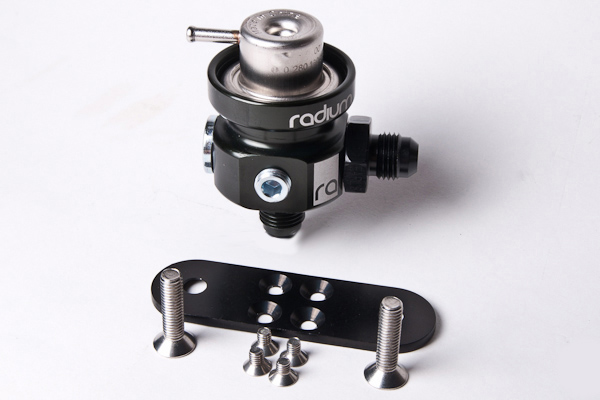 Radium Engineering 20-0010-00 - Fuel Pressure Regulator W/ 3 Bar Bosch Reg Radium Engineering 20-0010-00 - Fuel Pressure Regulator W/ 3 Bar Bosch Reg