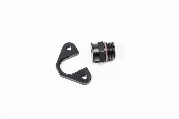 Radium Engineering 20-0595 - FPR Adapter - 8AN ORB - 7mm Bore - 39mm Offset - M6