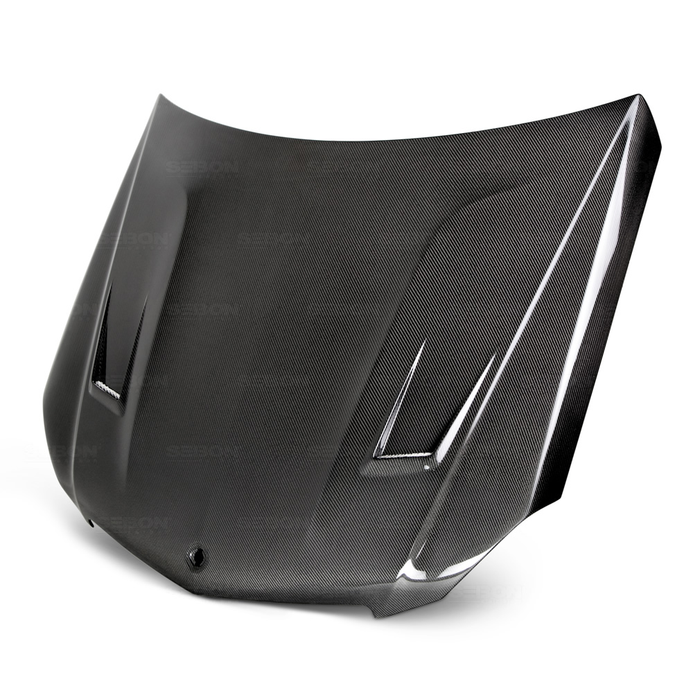 Seibon HD1112MBC63-GT - 12-14 Mercedes Benz C63 GT-Style Carbon Fiber Hood