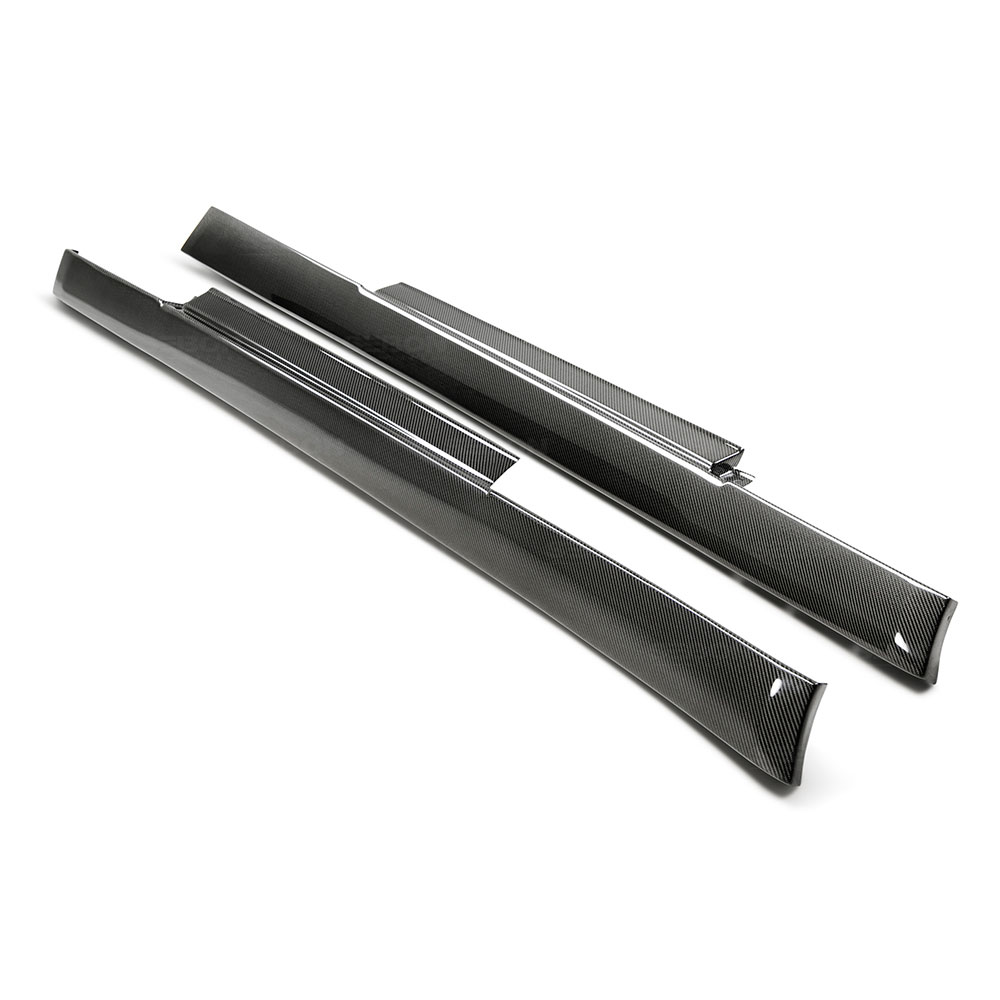 Seibon SS0910NSGTR-OE - 09-10 Nissan GTR R35 OEm Style Carbon Fiber Side Skirts