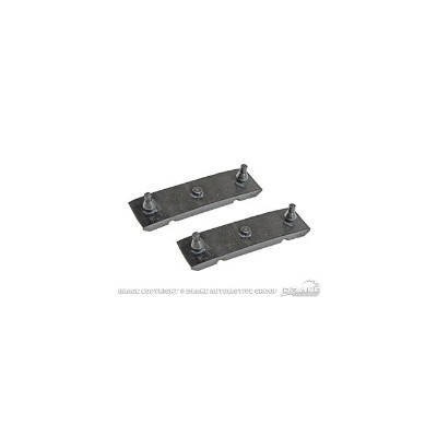 Scott Drake C3AZ-8125-A - Radiator Mounting Insulators Scott Drake C3AZ-8125-A - Radiator Mounting Insulators