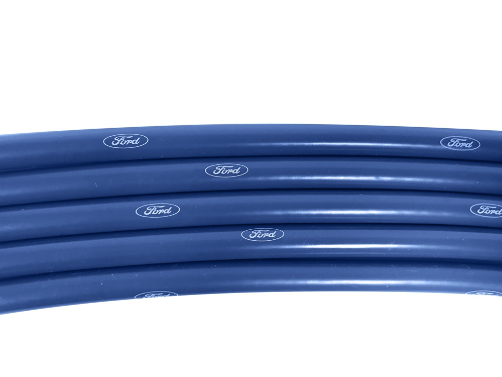 Scott Drake C7OZ-12259-BL8 - 8MM Blue Spark Plug Wires