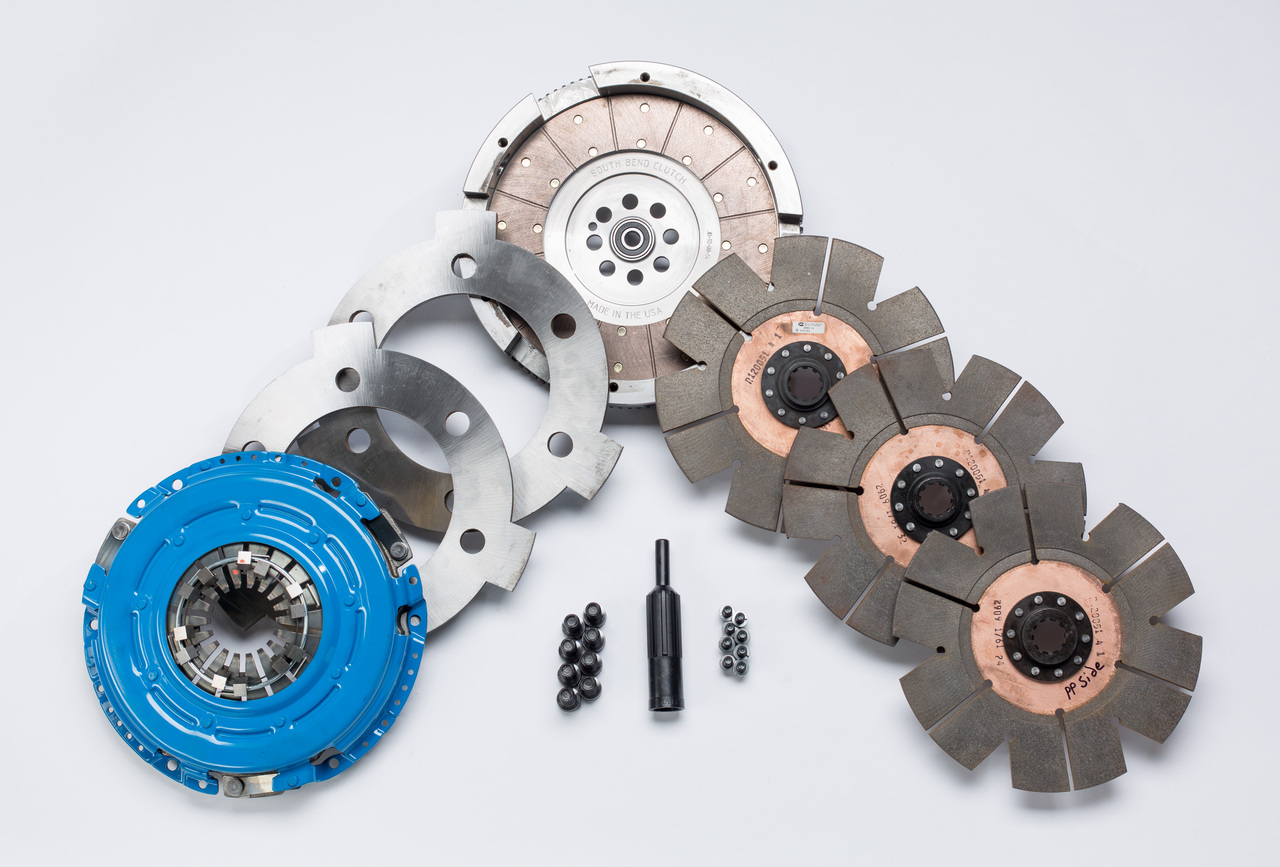 South Bend Clutch DDDCMAX-Y - 01-Sept 05 GM 6.6L LLY ZF-6 SFI Comp Triple Disc Feramic Clutch Kit