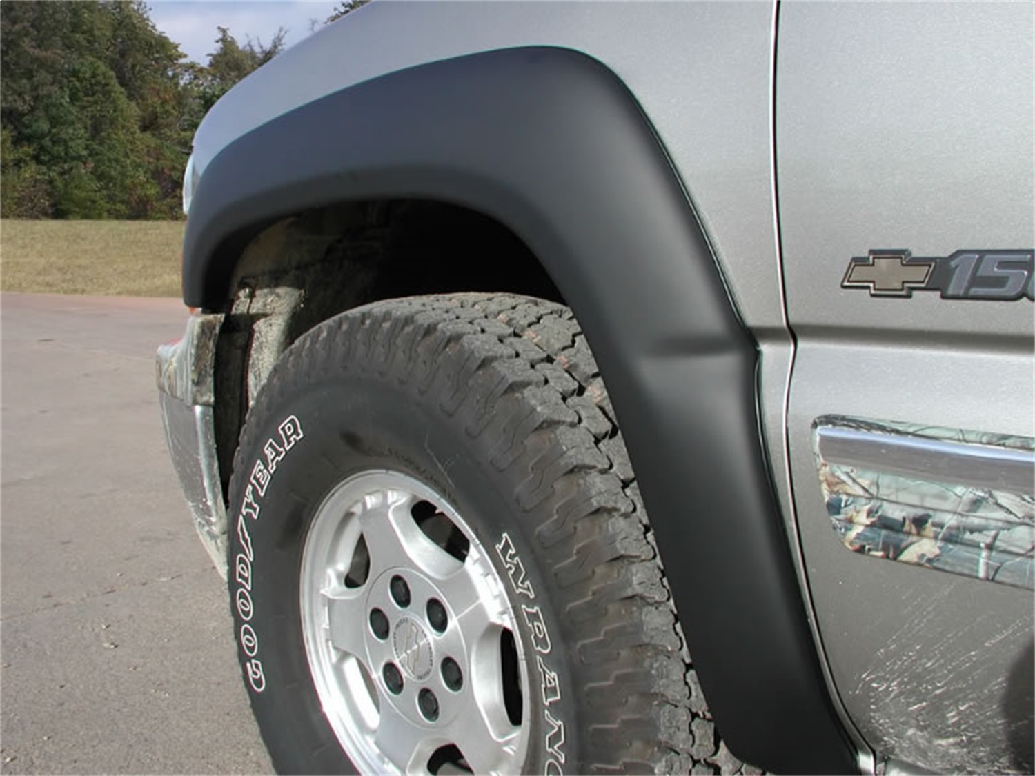 Stampede 8508-2 - 1999-2006 Chevy Silverado 1500 Trail Riderz Fender Flares 4pc Smooth