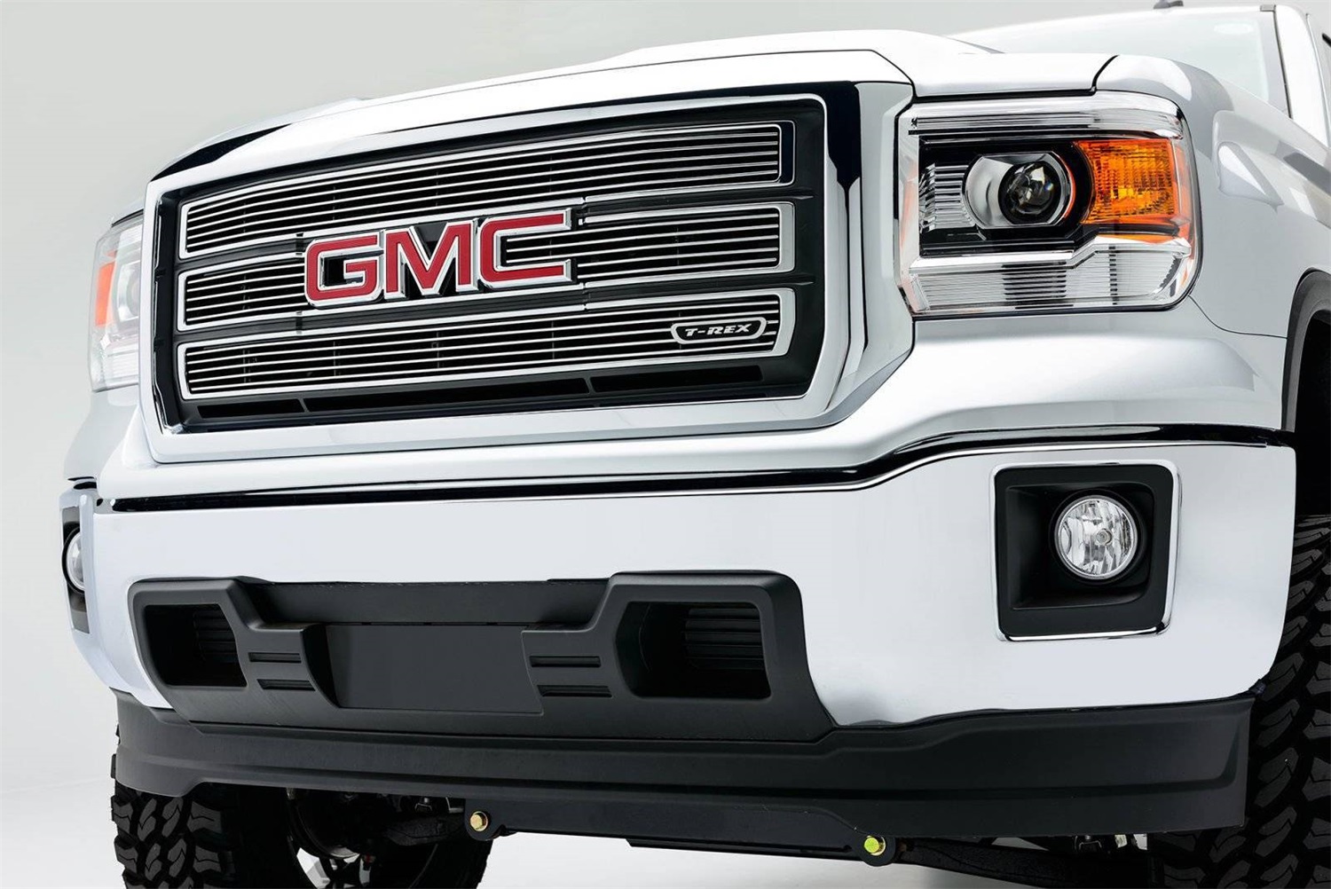 T-Rex 21208 - 4 Pc Horizontal Aluminum Billet Grille Overlay T-Rex 21208 - 4 Pc Horizontal Aluminum Billet Grille Overlay