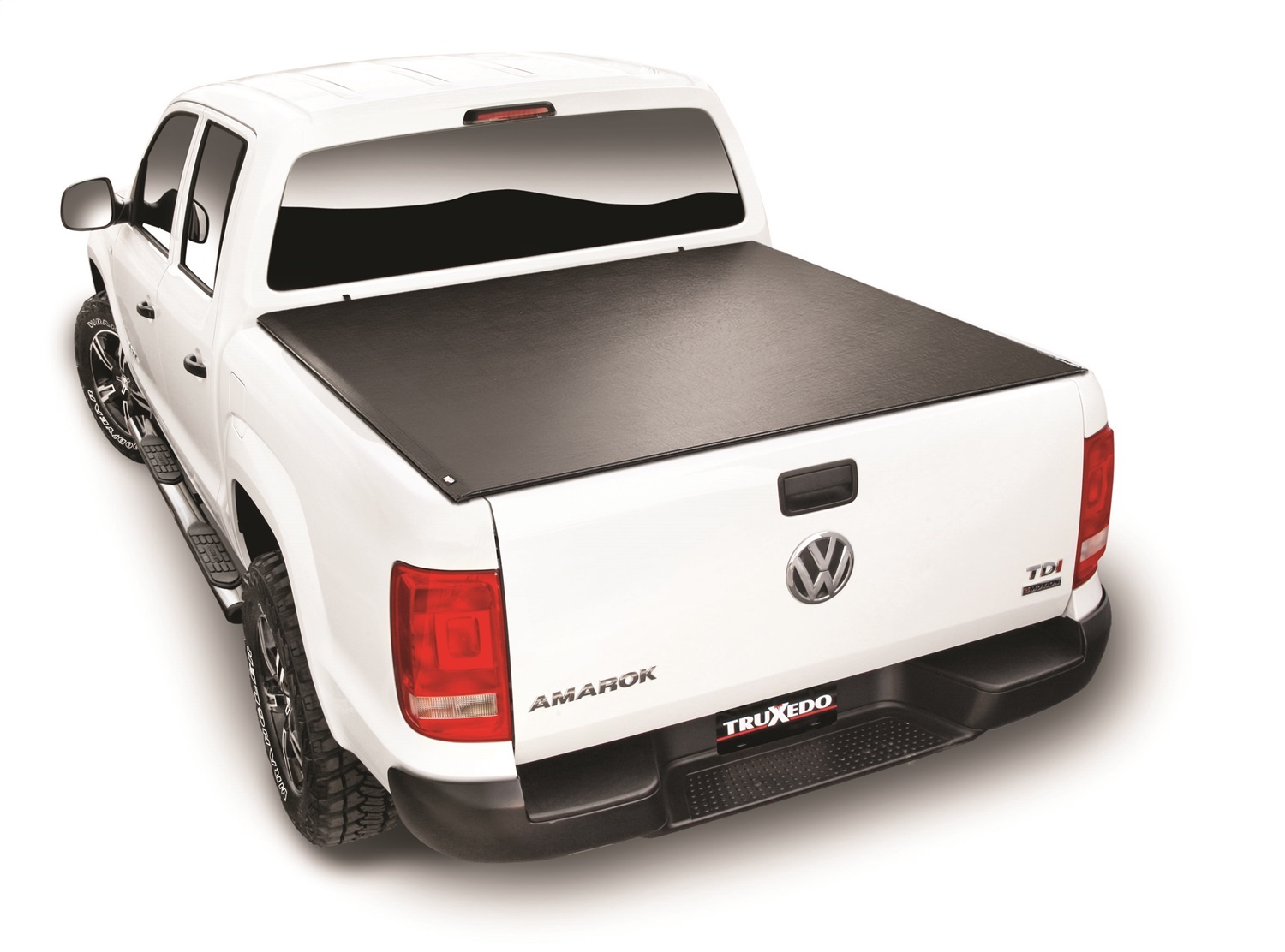 Truxedo 511401 - 10-20 Volkswagen Amarok SC 7ft Lo Pro International Bed Cover