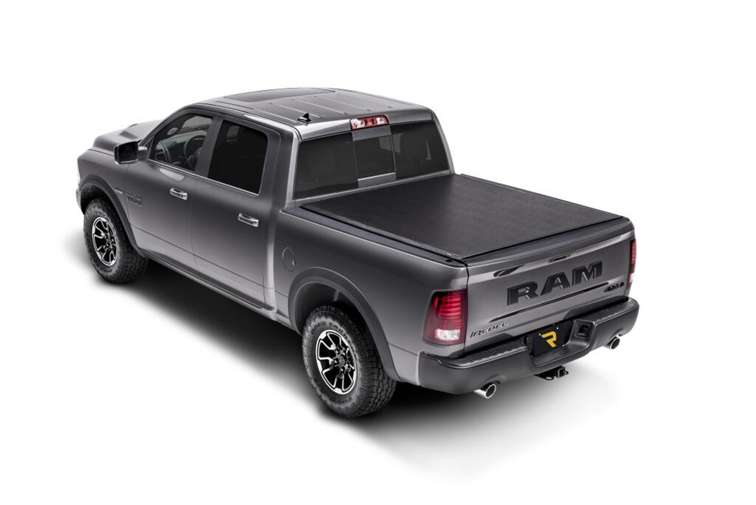 Truxedo 709001 - 16-20 Nissan Titan 8ft Deuce Bed Cover Truxedo 709001 - 16-20 Nissan Titan 8ft Deuce Bed Cover