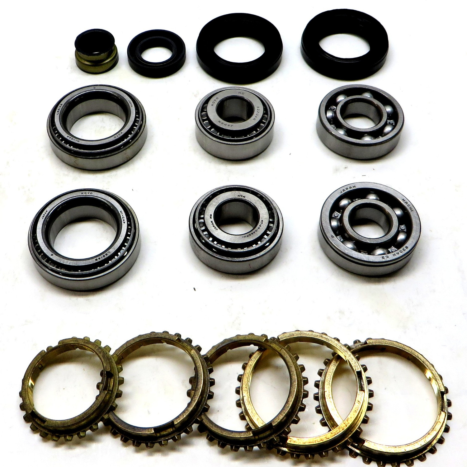 USA Standard Gear ZMBK200WS - FT15 Transmission Bearing/Seal Kit 1994-97 Aspire/88-93 Festiva 5-Speed Manual Trans USA Standard Gear ZMBK200WS - FT15 Transmission Bearing/Seal Kit 1994-97 Aspire/88-93 Festiva 5-Speed Manual Trans