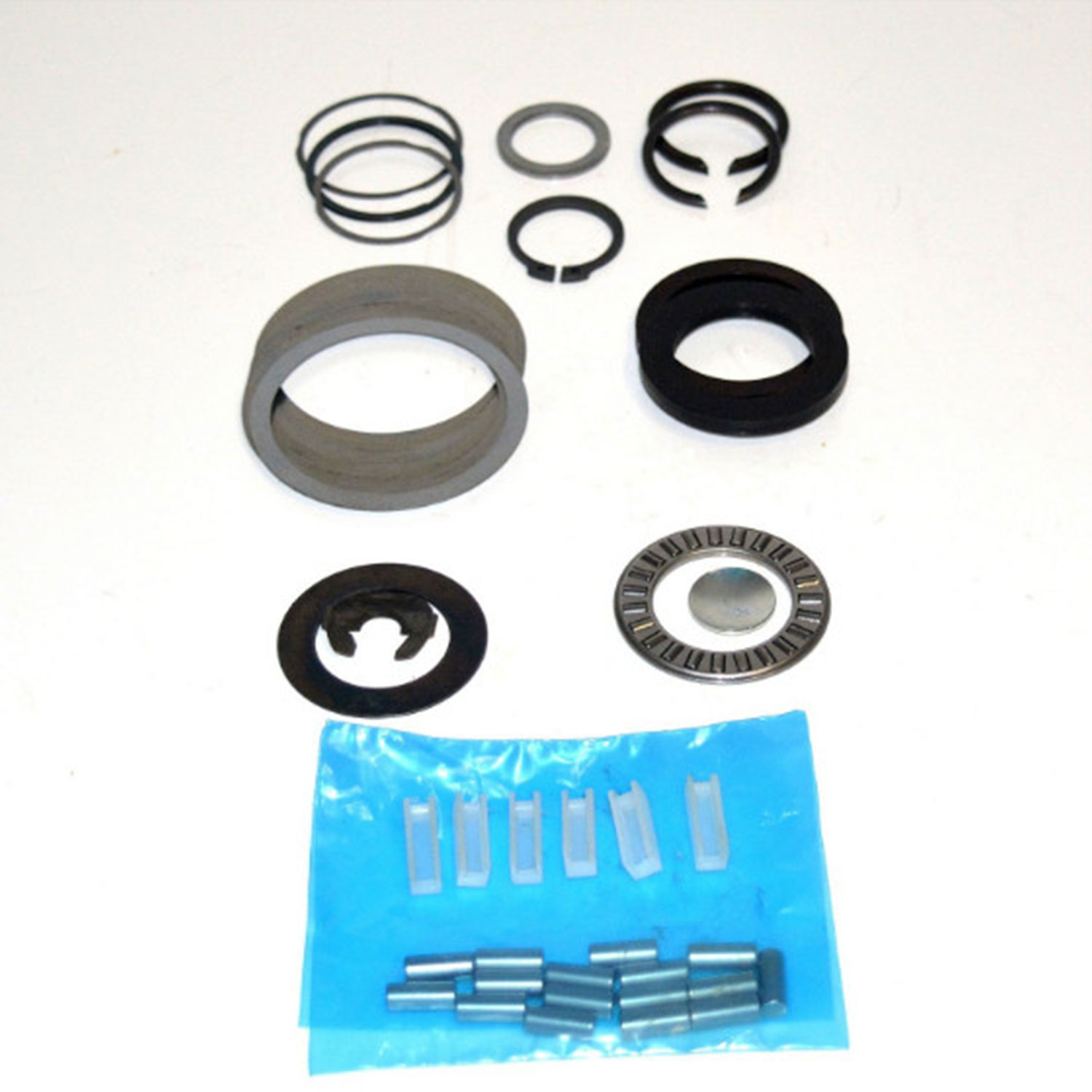 USA Standard Gear ZMSP5-50W - USA standard Manual Transmission Small Parts Kit Borg-Warner T5 WC USA Standard Gear ZMSP5-50W - USA standard Manual Transmission Small Parts Kit Borg-Warner T5 WC