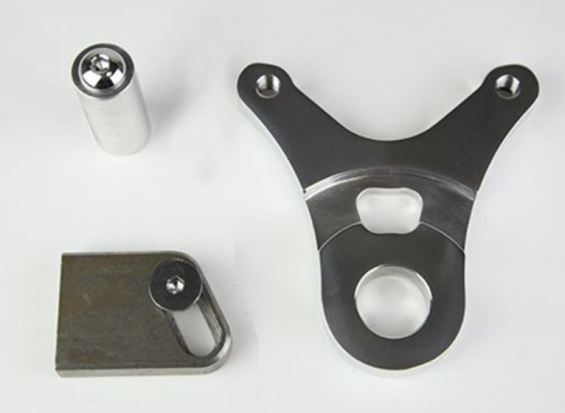 Wilwood 250-10177-P - Caliper Mounting Kit Chrome w/Bracket GP310 Sprocket Brake 48 Tooth Wilwood 250-10177-P - Caliper Mounting Kit Chrome w/Bracket GP310 Sprocket Brake 48 Tooth