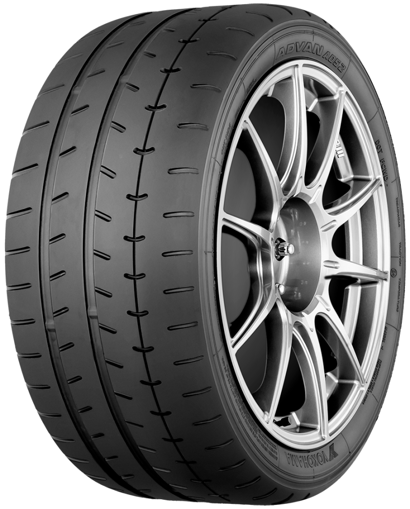 Yokohama 110115232 - Advan A052 Tire - 245/35ZR20 95Y