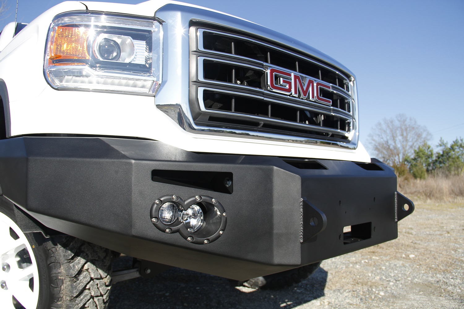 Fab Fours GS14-H3151-B - Premium Winch Front Bumper