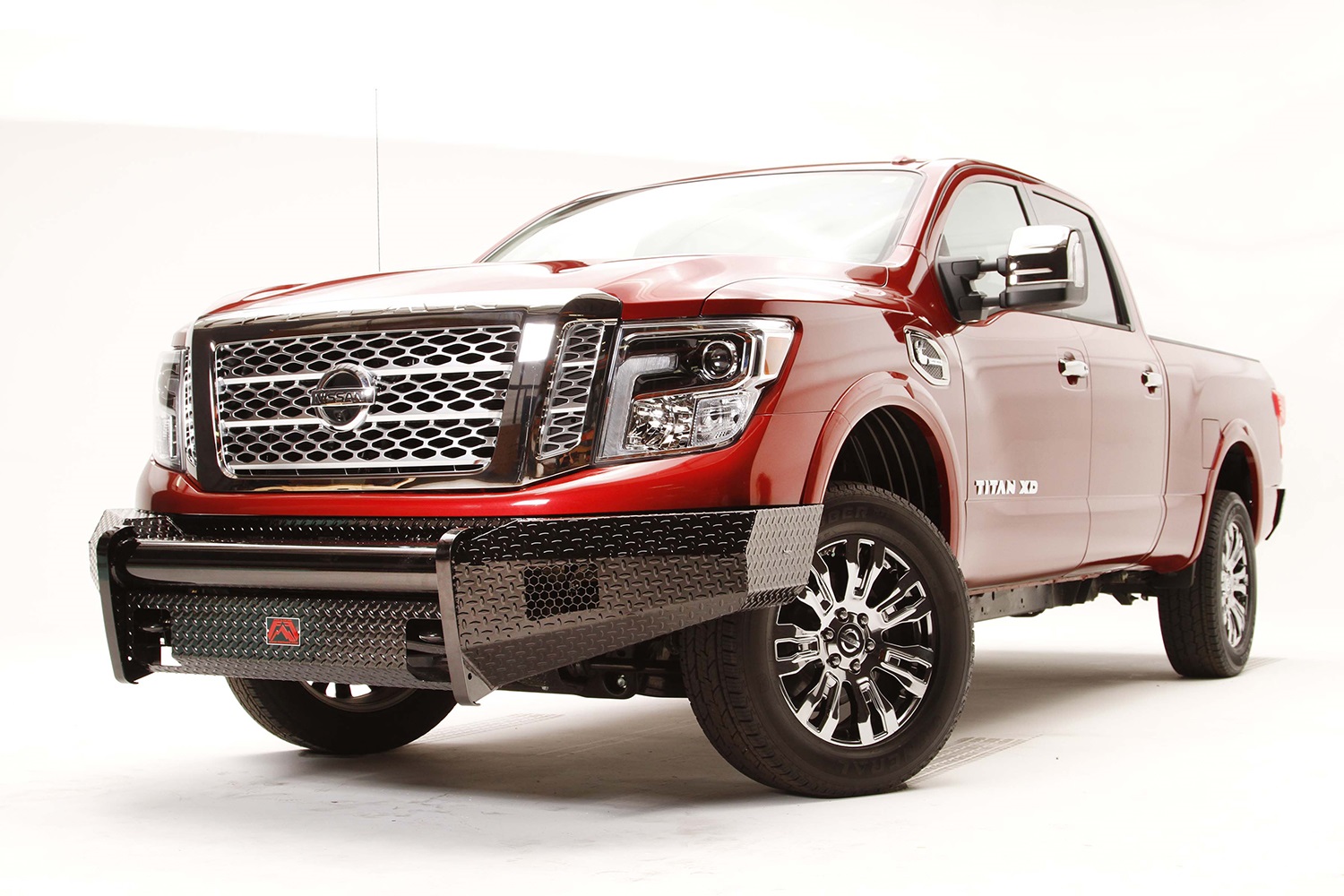 Fab Fours NT16-K3761-1 - Black Steel Front Bumper Fab Fours NT16-K3761-1 - Black Steel Front Bumper