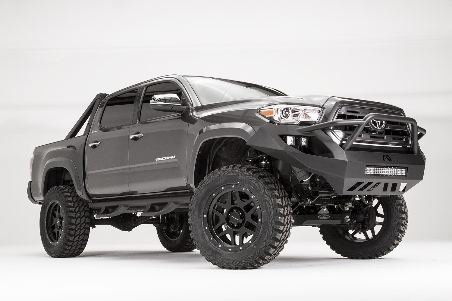Fab Fours TT16-D3652-B - Vengeance Front Bumper