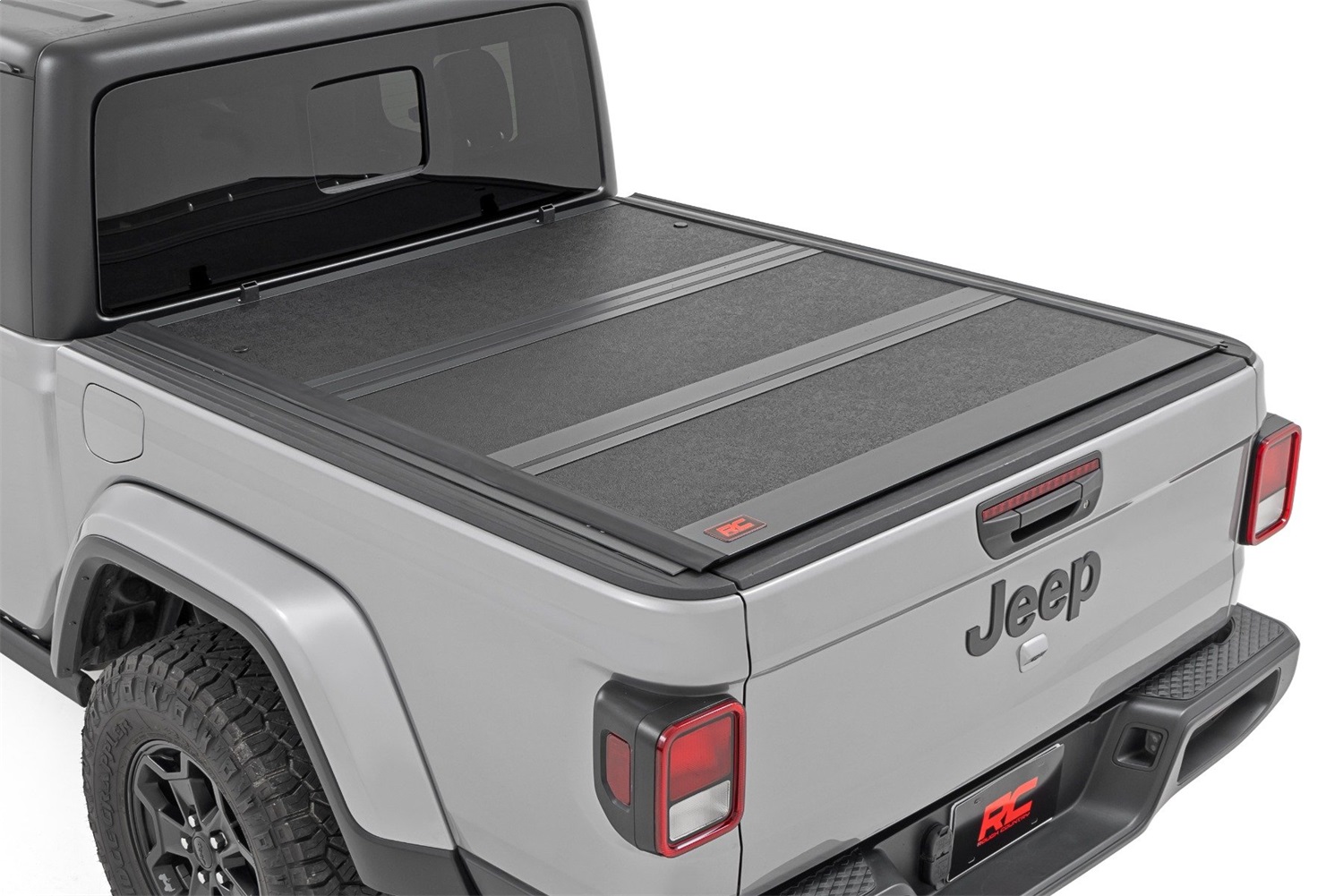 Rough Country 47620500B - Hard Low Profile Bed Cover - 5' Bed - Jeep Gladiator JT 4WD (2020-2024) Rough Country 47620500B - Hard Low Profile Bed Cover - 5' Bed - Jeep Gladiator JT 4WD (2020-2024)
