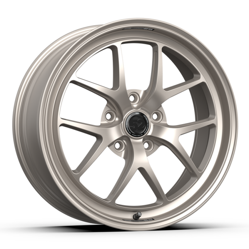 fifteen52 RSSWG-98553+50 - Sector RSR 19x8.5 5x130 50mm ET 71.6mm Center Bore White Gold
