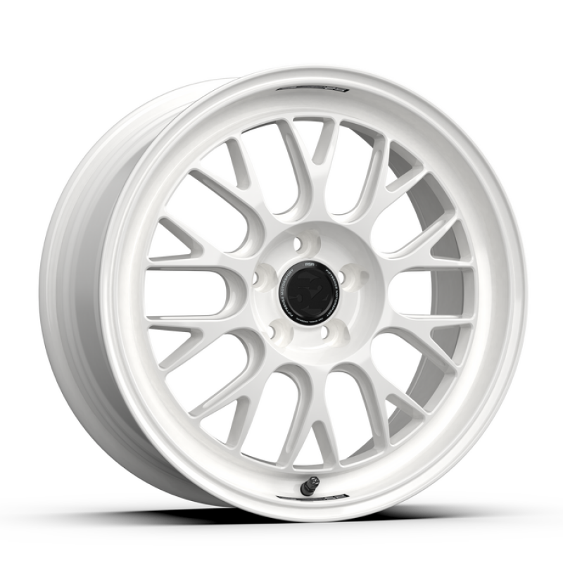 fifteen52 RSHRW-88558+42 - Holeshot RSR 18x8.5 5x108 42mm ET 63.4mm Center Bore Rally White