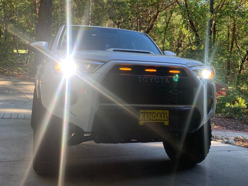 Cali Raised LED CR3684 - 14-21 4Runner Grille Raptor LED Light Kit Amber No Fuse Cali Raised LED CR3684 - 14-21 4Runner Grille Raptor LED Light Kit Amber No Fuse