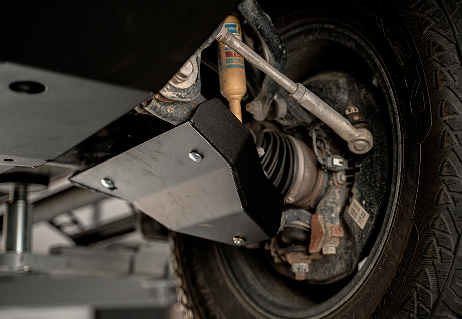 Cali Raised LED CR3809 - 2014-Present 4Runner Fuel Tank Skid Plate Steel/Raw Cali Raised LED CR3809 - 2014-Present 4Runner Fuel Tank Skid Plate Steel/Raw