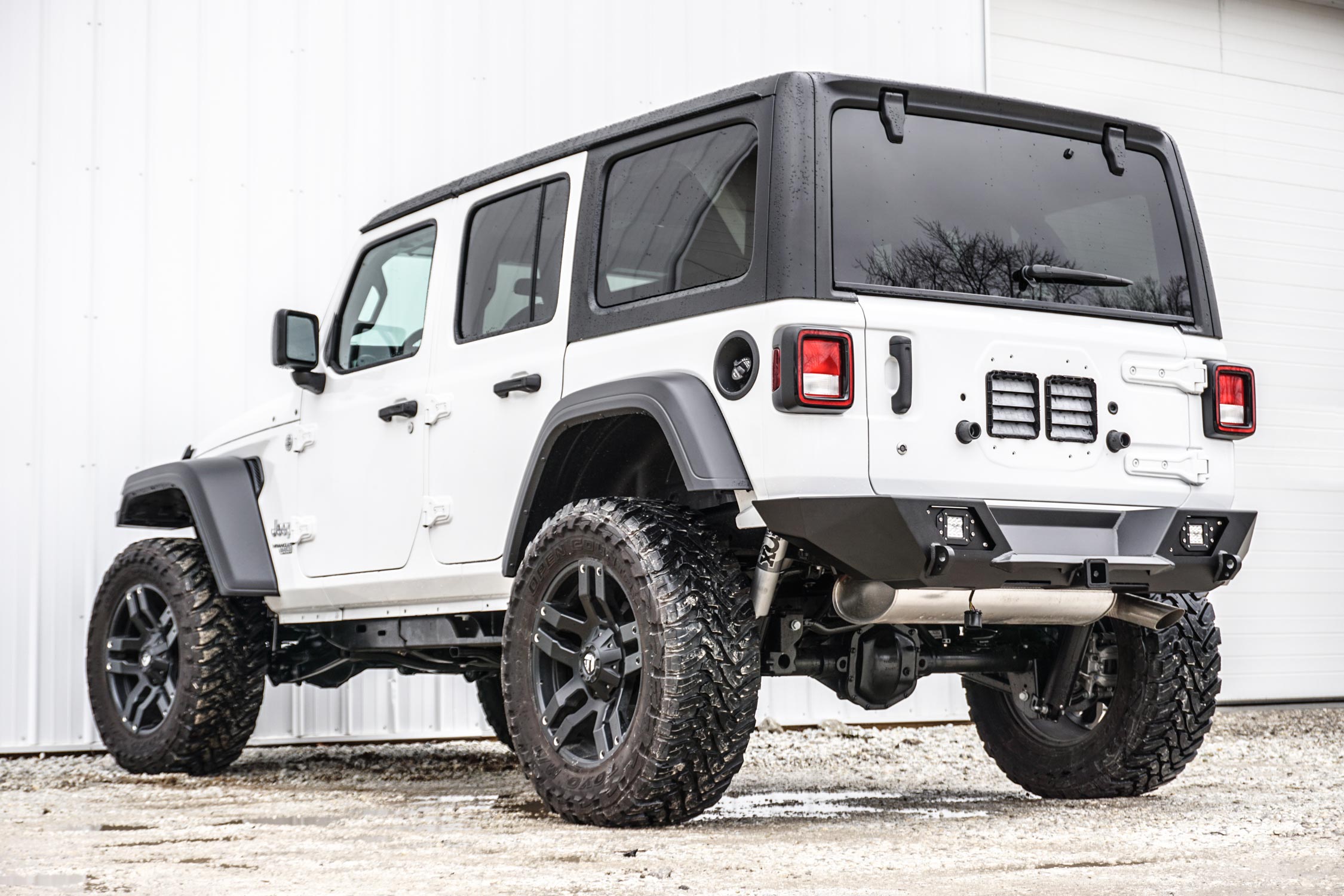 LoD Offroad JRB1801 - JL Destroyer Shorty Rear Bumper Only