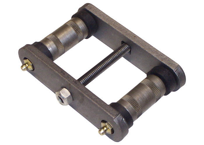 Brothers Trucks BSS0110 - Spring Shackle Set - Rear - 1/2 Ton - Each Brothers Trucks BSS0110 - Spring Shackle Set - Rear - 1/2 Ton - Each