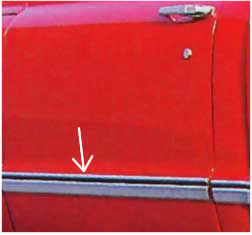 Brothers Trucks LSM12RH - Door Molding - Right