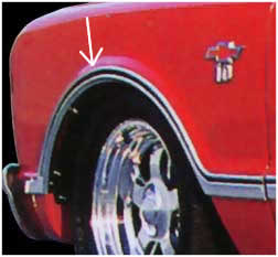 Brothers Trucks LSM002R - Fender Molding - Right Brothers Trucks LSM002R - Fender Molding - Right