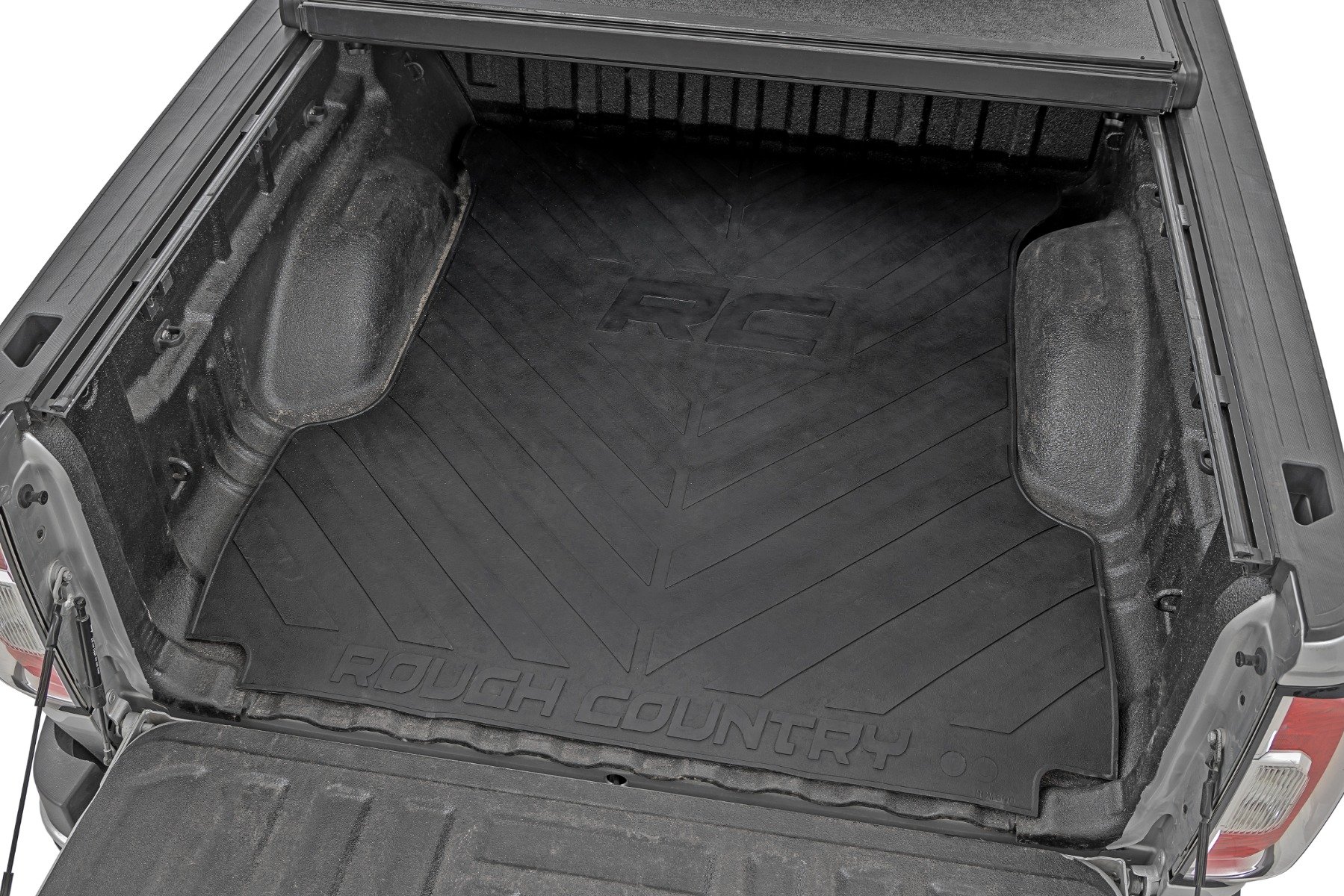 Rough Country RCM690 - Bed Mat - 5' Bed - RC Logo - Colorado/ Canyon 2WD/4WD (2014-2022) Rough Country RCM690 - Bed Mat - 5' Bed - RC Logo - Colorado/ Canyon 2WD/4WD (2014-2022)