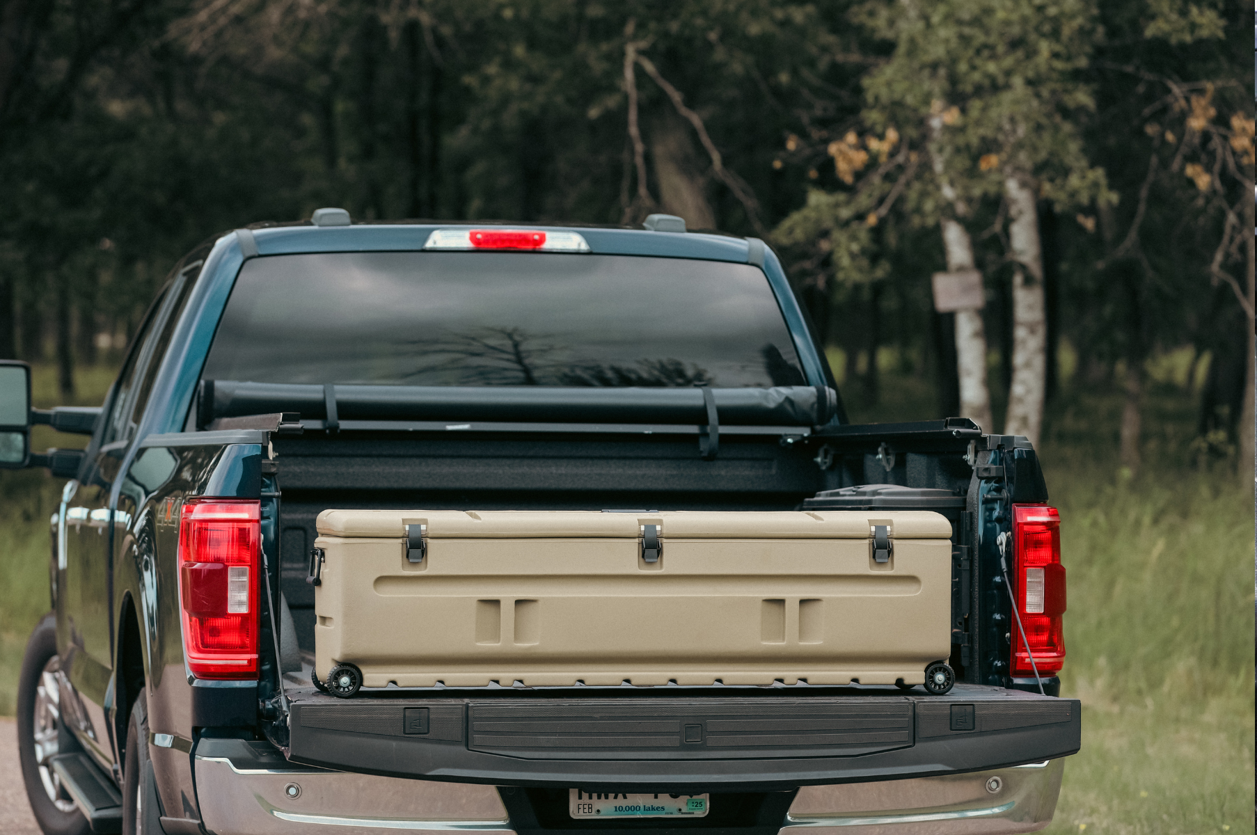 DU-HA 70116 - DÜHA Tote Gun and Gear Truck Storage Box - Heavy-Duty, Portable Rolling Toolbox or Gun Case for SUV's, Vans, Pickup Trucks, and More - Includes Slide Bracket 