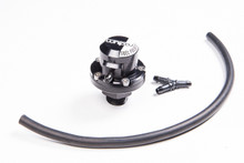 Radium Engineering 20-0179 - FPD-XR Direct Mount 3/8 NPT Fuel Pulse Damper Kit