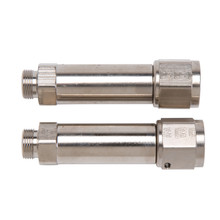 Russell 640771 - Performance ENDURA -8 DEMON/BG CARB W/ 9/16-24 THREAD SPECIALTY ADAPTER FITTING