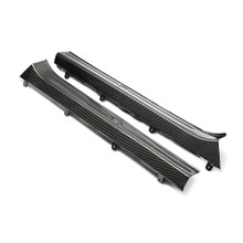 Seibon DS0910NSGTR - 09-10 Nissan GTR R35 OEM Style Carbon Fiber Door Sills (Pair)