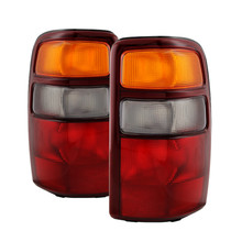 Spyder 9028793 - Xtune GMC Yukon 00-03 Tail Lights w/Out Black Rim OEM ALT-JH-CSUB00-OE-RAC