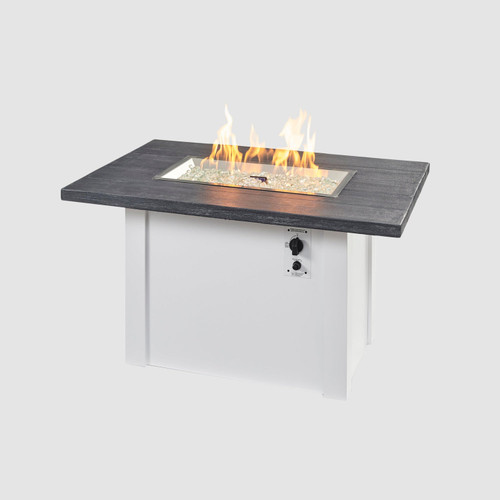 Outdoor GreatRoom Havenwood with 44" Carbon grey Everblend top and White base 