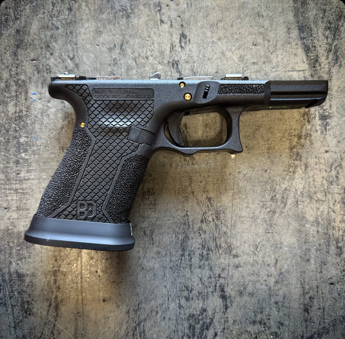 Custom Laser Stipple - Scale Pattern