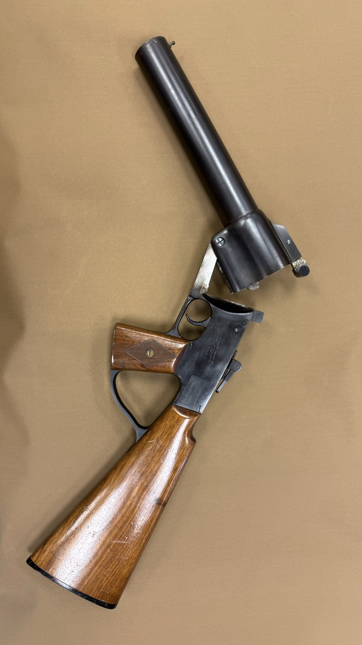 FEDERAL LABORATORIES 37MM RIOT GAS LAUNCHER