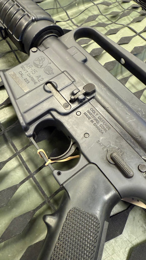RARE COLT 6520 AR-15 A2  GOVERNMENT CARBINE MADE IN CANADA  *NOT FOR SALE IN CALIFORNIA*