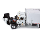 10-4213: White/White
1/34 scale Mack Granite MP with McNeilus Rear Loader & Trash Carts