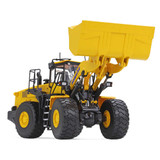 50-3262: Komatsu WA500-7
Komatsu 1/50 scale WA500-7 Wheel Loader