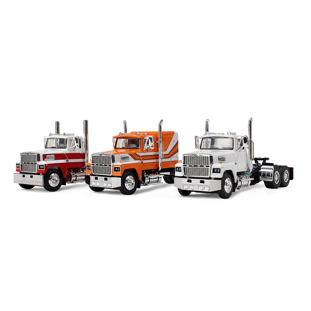 Blue/Silver Ford LTL 9000 with 60