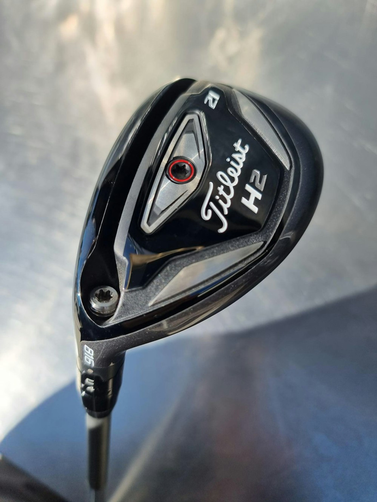 Titleist 816 H2 Hybrid LH (Ex-Demo) - On Course Golf