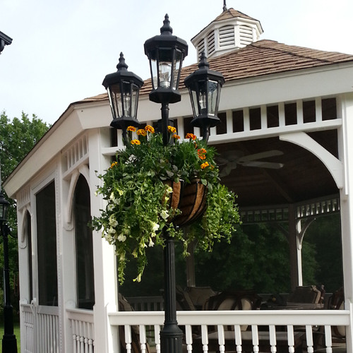 Residential Lamppost Hayrack