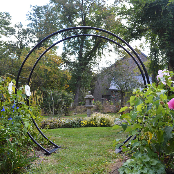 Moon Gate Arch