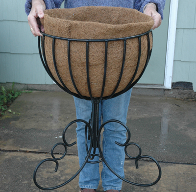 Freestanding Planter Liners