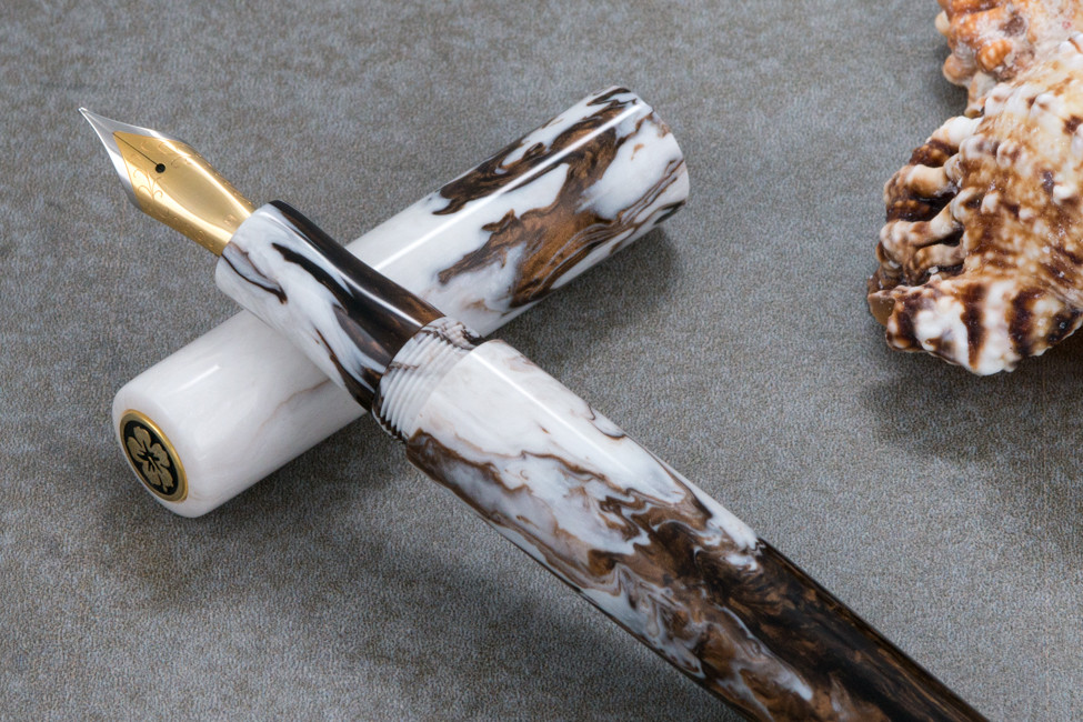 Mauna Kea Fountain Pen - Kanilea Pen Co.