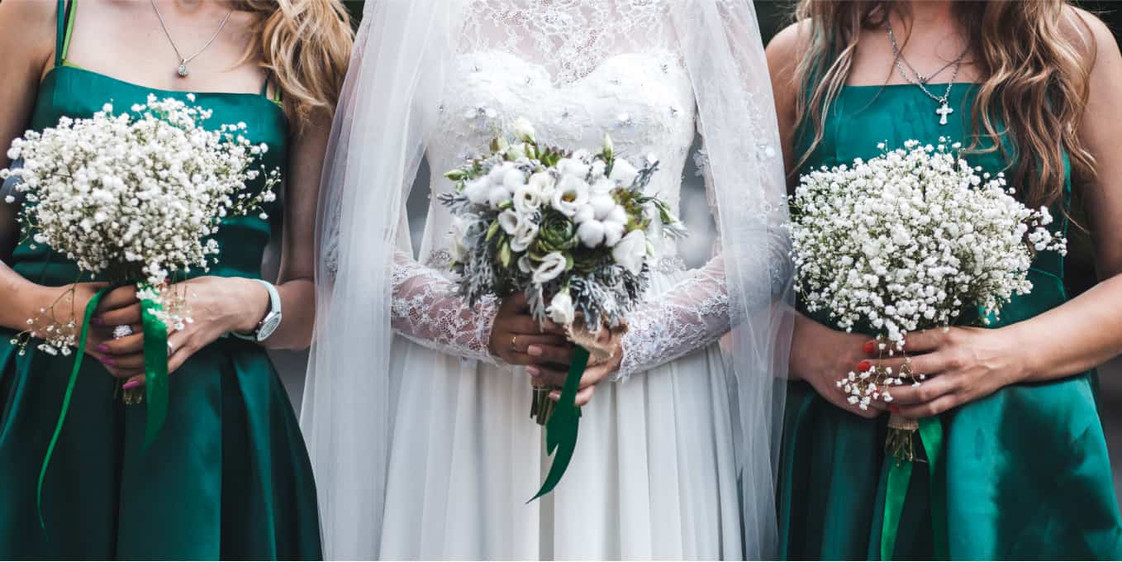 Green Bridesmaids Dress As An Original Look For A Wedding